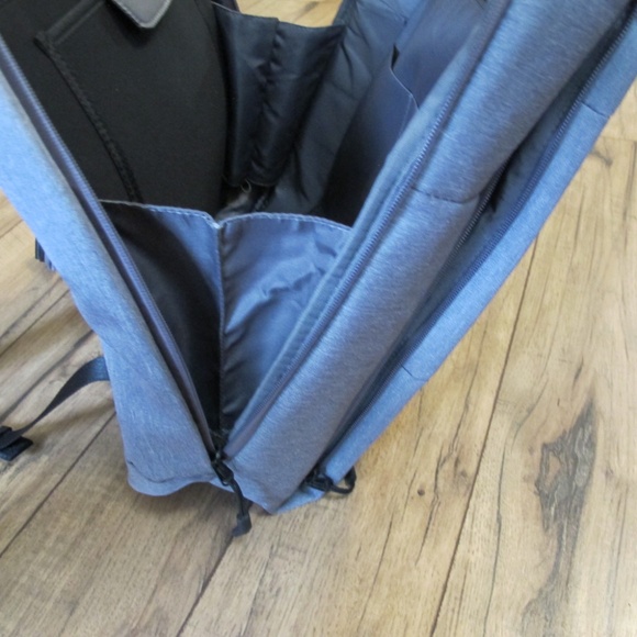 Gray City Backpack Computer Laptop Bag NWOT - Picture 7 of 14